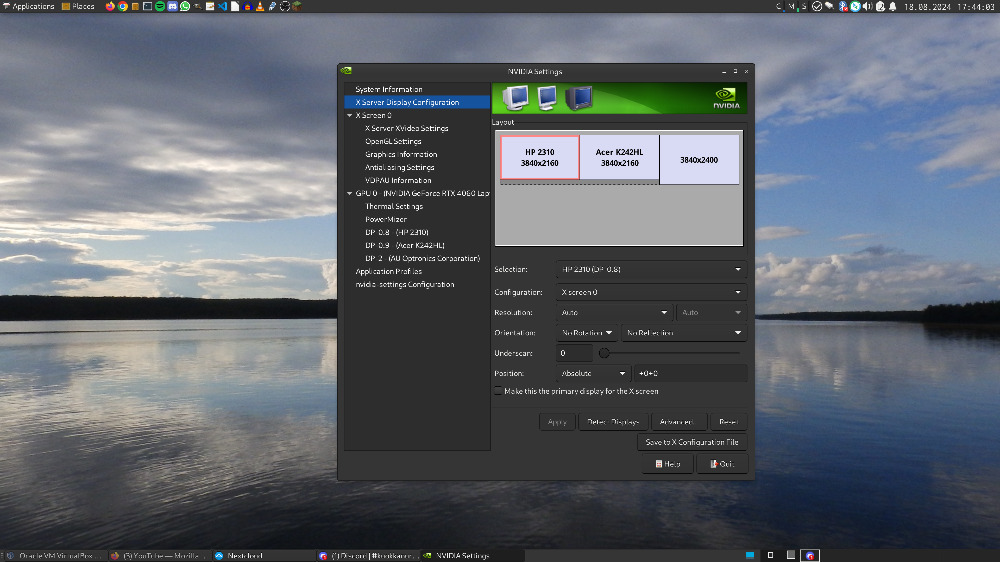 Hyväksi todettu työpöytäjärjestely XFCE:n päällä edellisellä Debianilla.